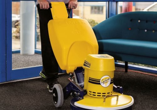 Cimex-Cyclone-in-use-23